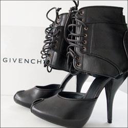 GIVENCHY グラディエーターヒールサンダル