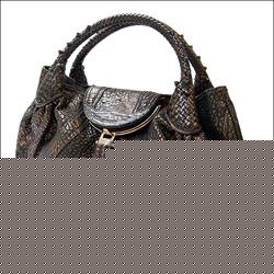 FENDI☆フェンディスパイバッグ☆プライスダウン